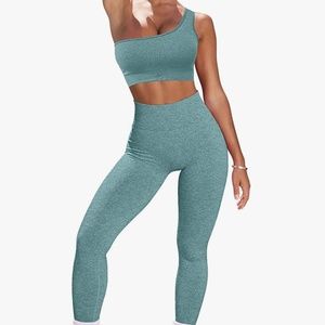 Green workout set - Amazon